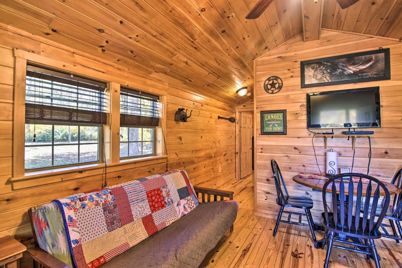 Rural Cabin Hideaway With Fire Pit And Mtn Views! Parsons 外观 照片